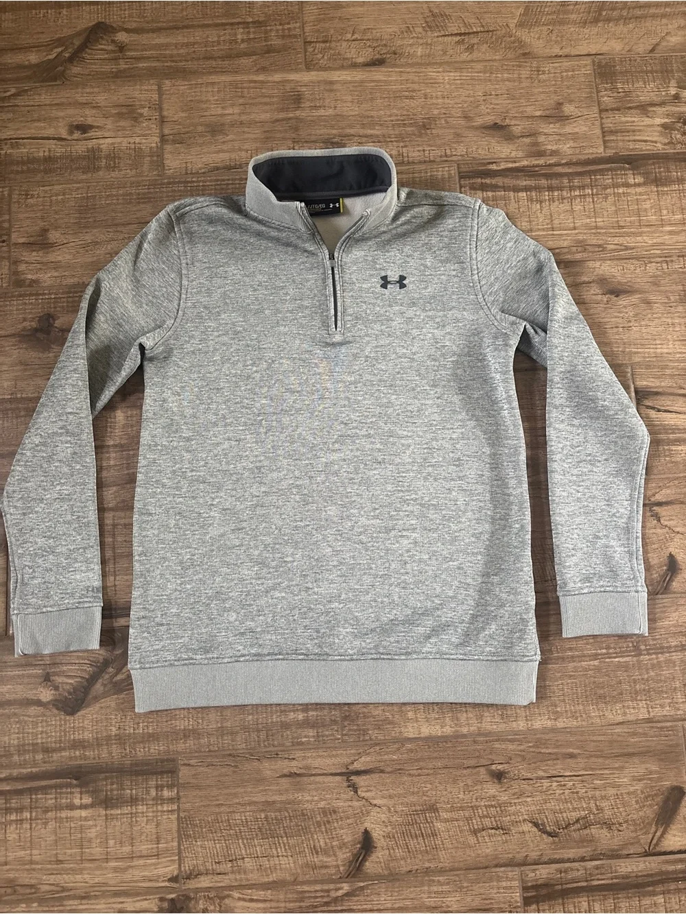 Under Armour Boys YXL Gray 1/4 Zip Pullover